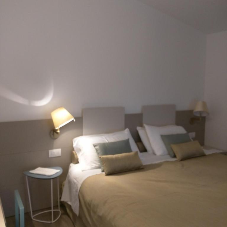 Hotel La Vigna - Camera Matrimoniale/Doppia con Letti Singoli con Vista Mare Laterale - 10