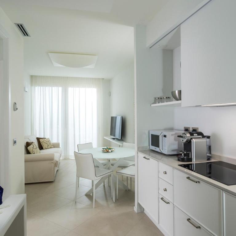 Embassy Aparthotel - Appartamento Superior - 5