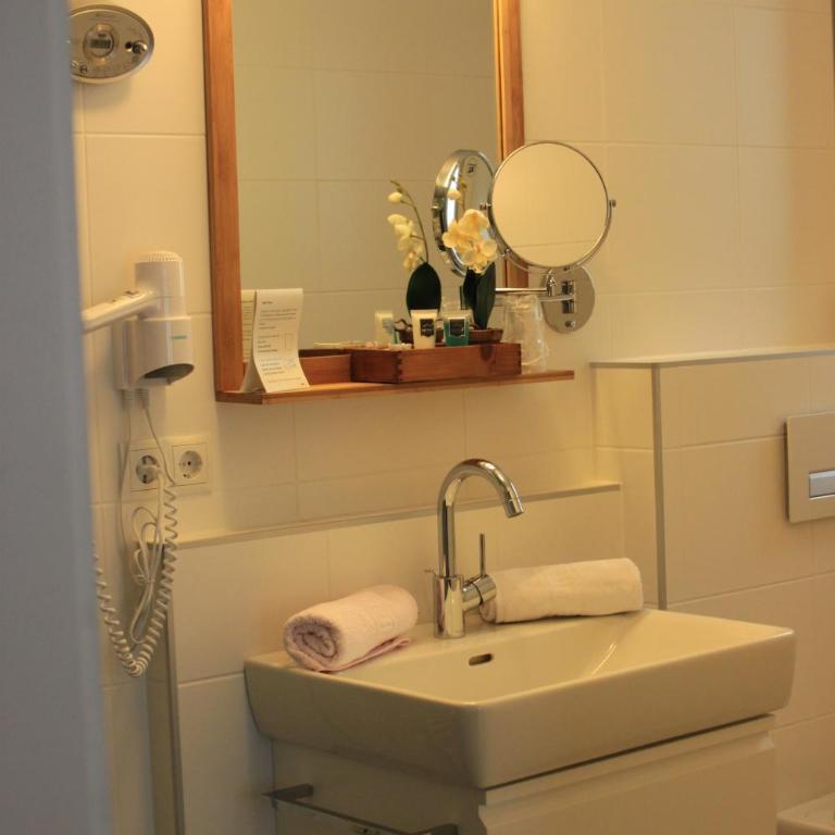 Gästehaus Waldrand Garni - Apartment mit 2 Schlafzimmern (5 Erwachsene) - 13