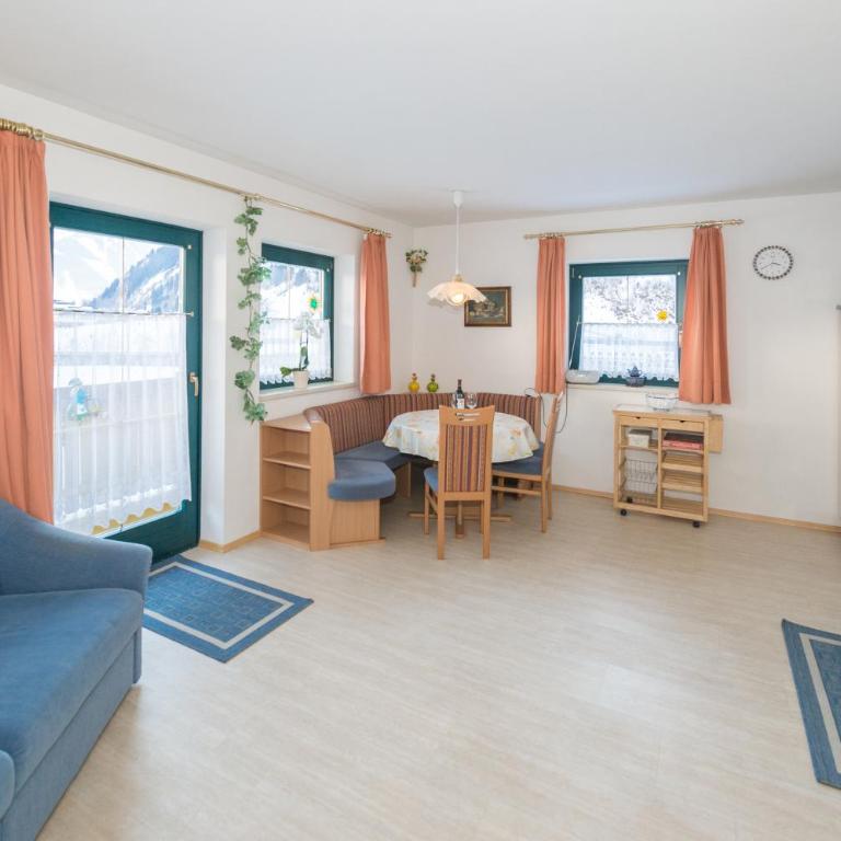 Monika Schwaiger, Appartements - Apartment mit 2 Schlafzimmern und Badezimmer - 8