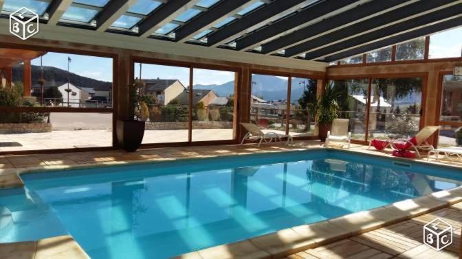 CHEZ LYLi & COMPAGNIE, PISCINE, JACCUZZI, SALLE DE SPORT - Appartement - 1