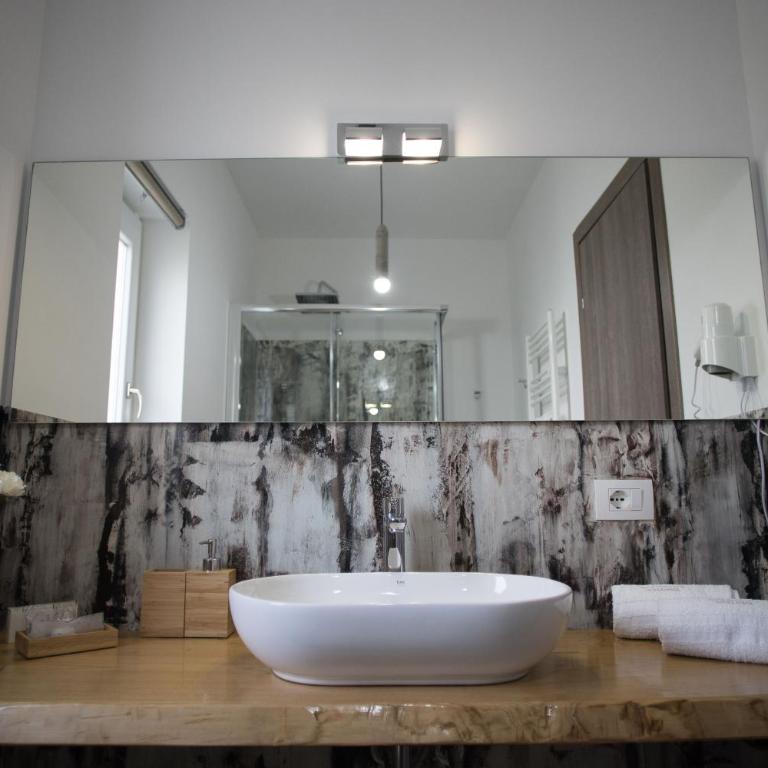 B&B Sorahnia - Design House - Camera Superior Matrimoniale/Doppia con Letti Singoli con Terrazza - 4