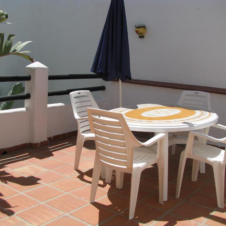 Andalusian style apartment in Pueblo Evita exclusive holiday complex - Apartamento - 11