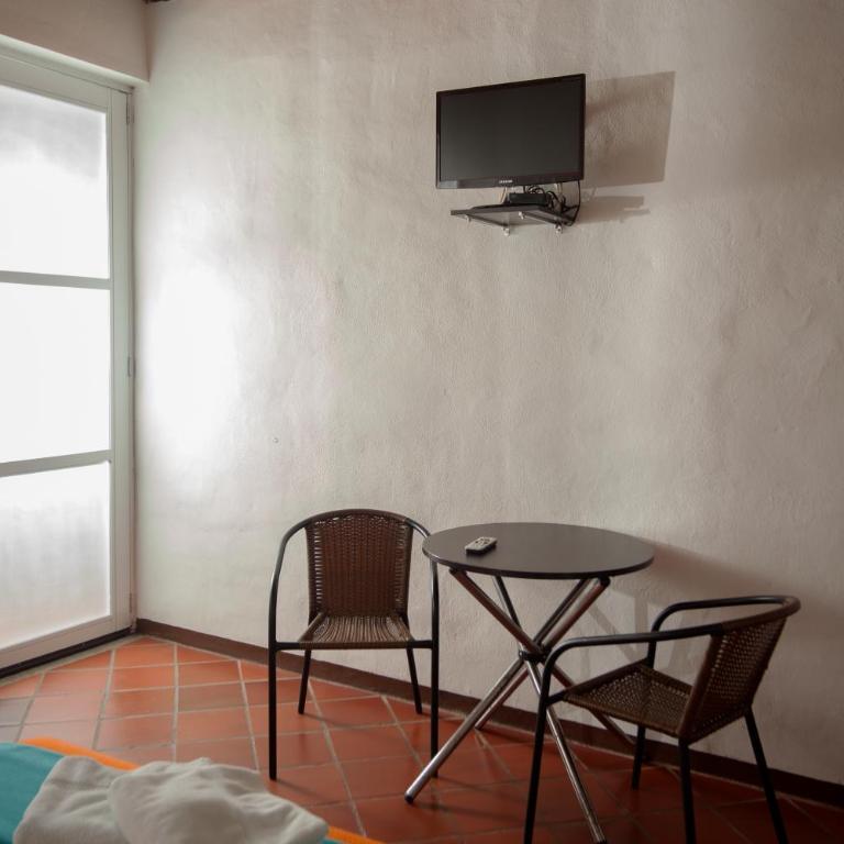 HOTEL LA SELVA Reserva - Habitación Triple con vistas a la montaña - 11