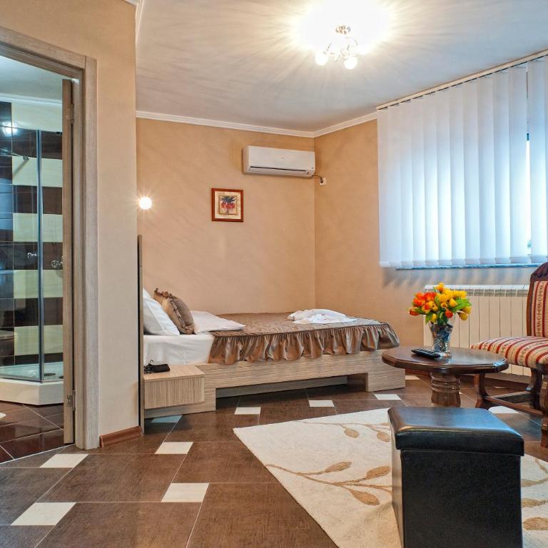 Garni Hotel Lama - Superior Single Room - 11