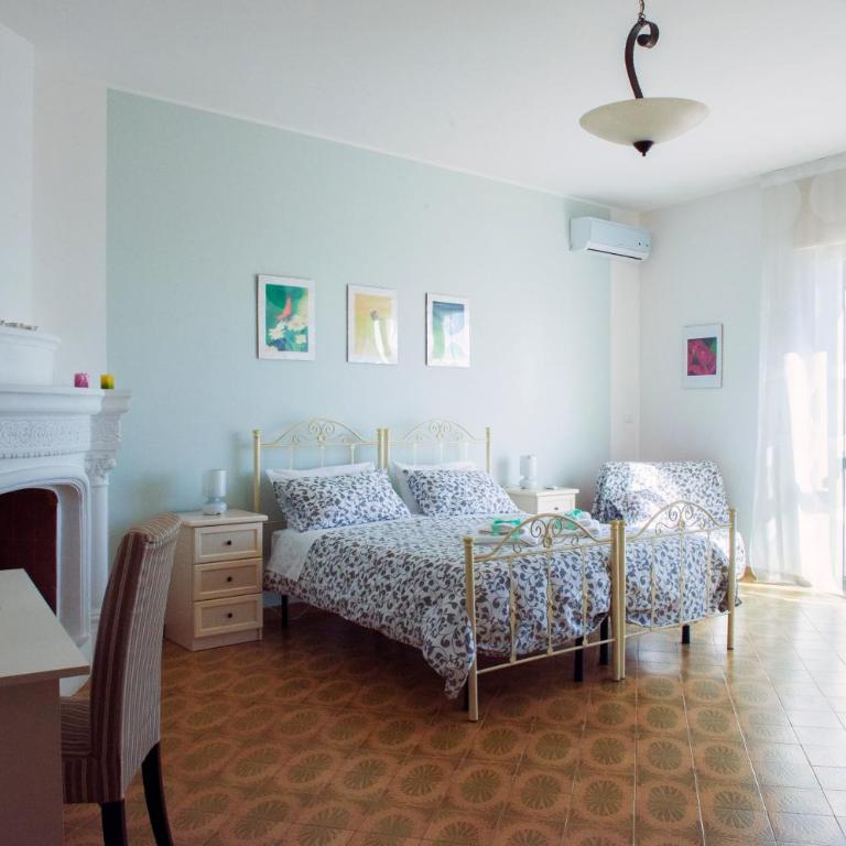 B&B da LEO - Camera Matrimoniale/Doppia con Letti Singoli con Bagno Privato - 2
