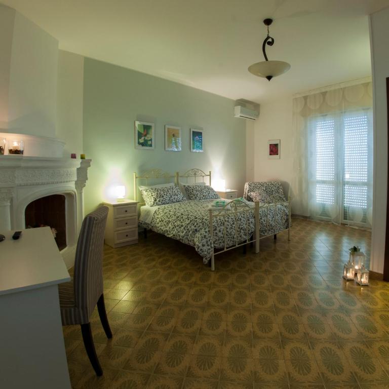 B&B da LEO - Camera Matrimoniale/Doppia con Letti Singoli con Bagno Privato - 1