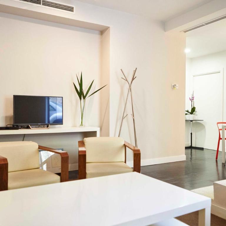 Apartamento Principe Pio - Three-Bedroom Apartment - 6