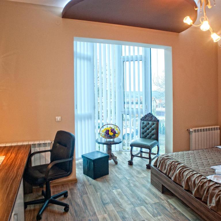 Garni Hotel Lama - Superior Double Room - 4