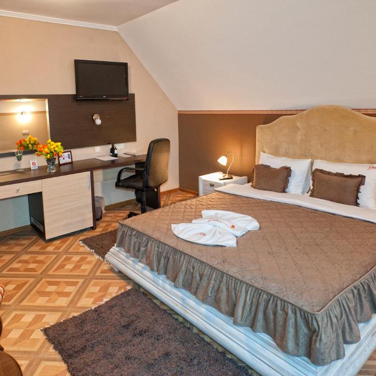 Garni Hotel Lama - Superior Double Room - 13