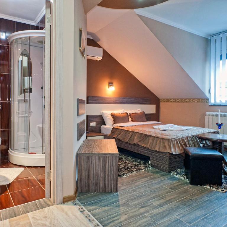 Garni Hotel Lama - Comfort Single Room - 3