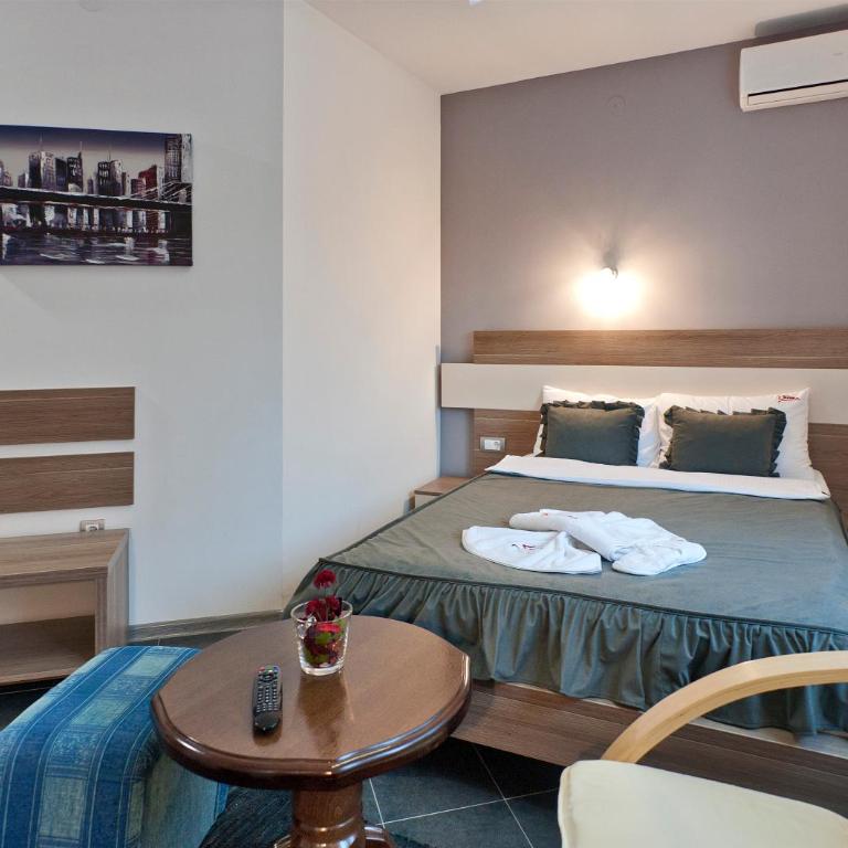 Garni Hotel Lama - Superior Single Room - 10