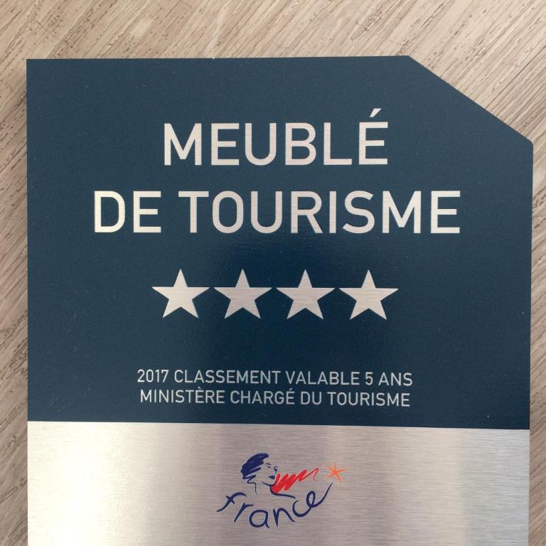 Le 360 TOUR PERRET 19eme PANORAMA 4 ETOILES - Appartement Deluxe - 5