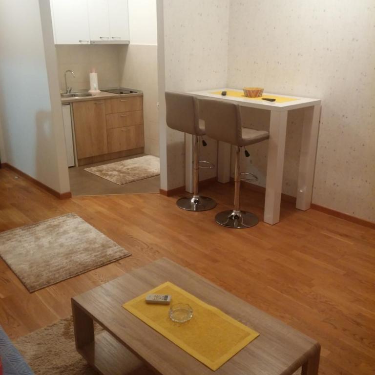 City kvart na dan - Apartment with Terrace - 13