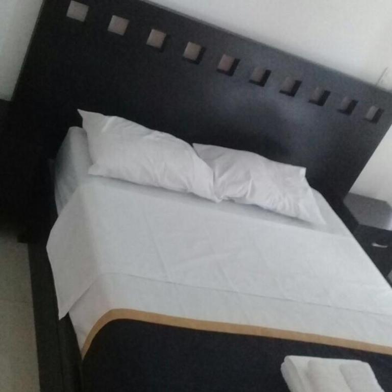 Tonsupa Diamond Beach Apart - Hotel - Apartamento de 3 dormitorios - 55