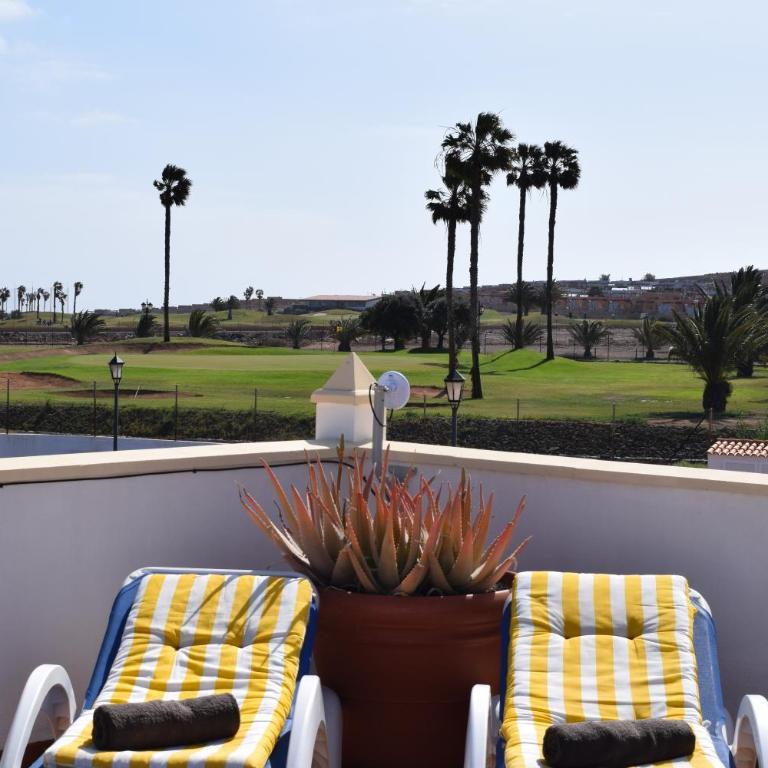 Villa Rochelle - Villa with Private Pool - 17