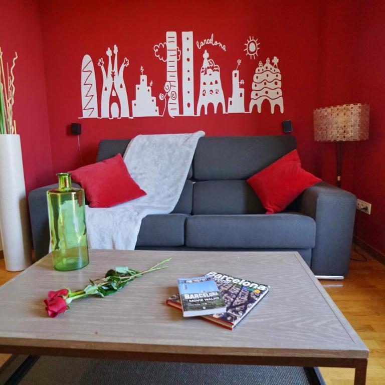 Barcelona4Seasons - Central Palace - Three-Bedroom Apartment - 7
