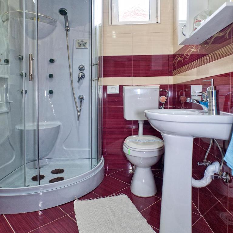 Garni Hotel Lama - Family Suite with Balcony - 6