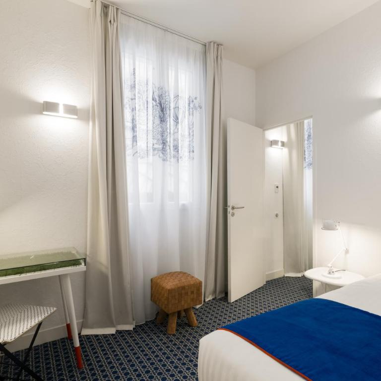 Hotel 34B - Astotel - Triple Room - 5