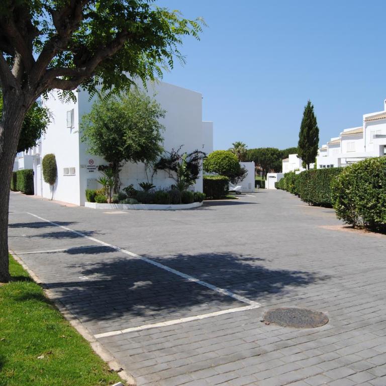 Apto en Residencial El Bosque - Apartamento - 28
