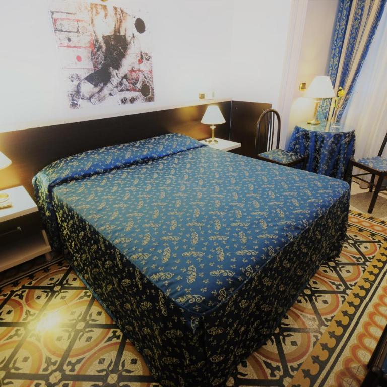Hotel Sweet Home - Camera Matrimoniale/Doppia con Letti Singoli - 10