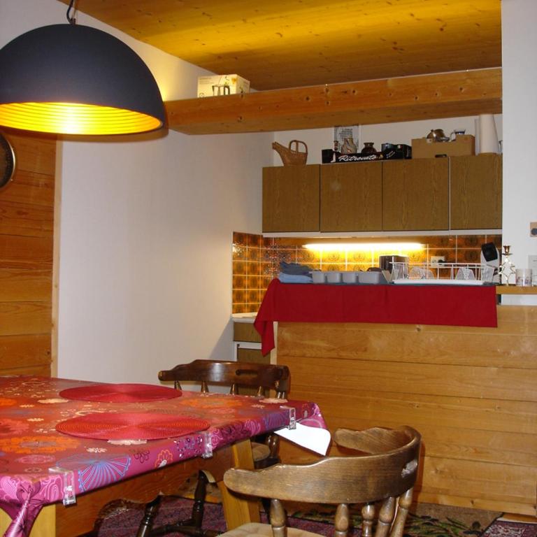 Welcome-Bienvenue-Добро пожаловать - One-Bedroom Apartment - 10