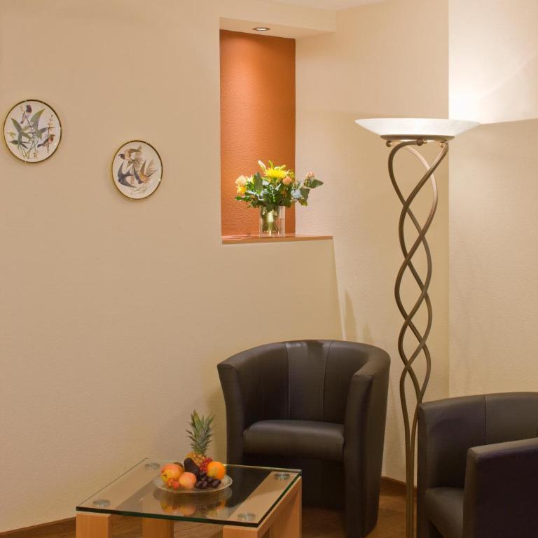 Hotel Ambassador - Deluxe Doppelzimmer - 5