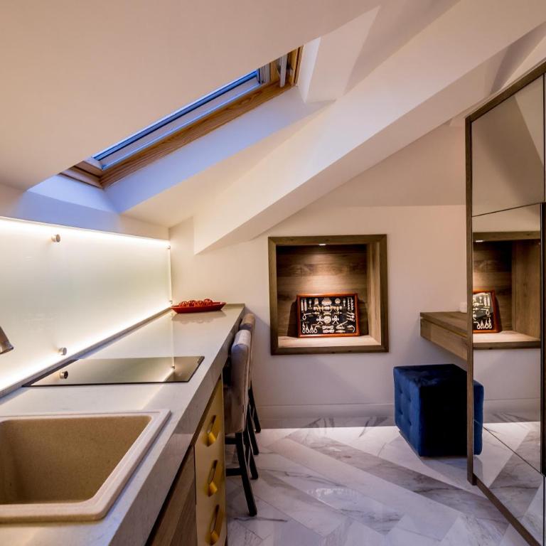 Apartments Master 5 - Deluxe Studio with Sea View - 14