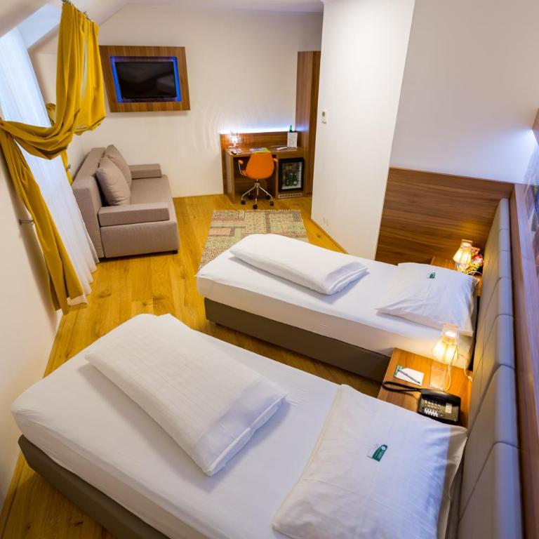 Hotel Kongress - Superior Zweibettzimmer - Business - 1