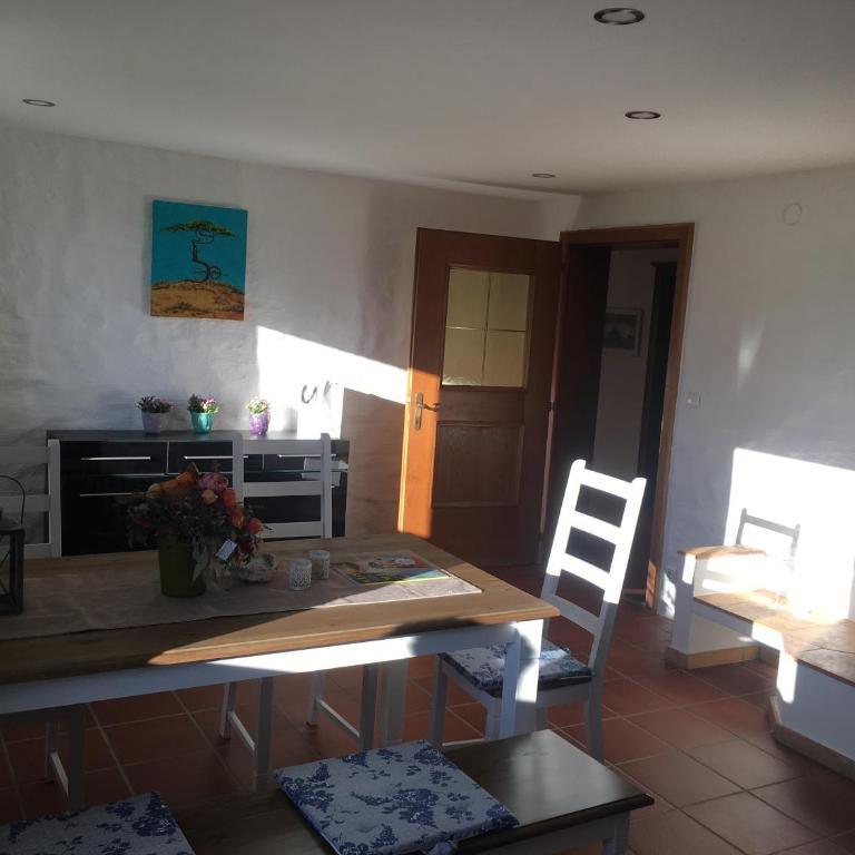 Ferienwohnung Mutters Eva Lamprecht Traumhaft Ruhige Lage - Appartement - 42