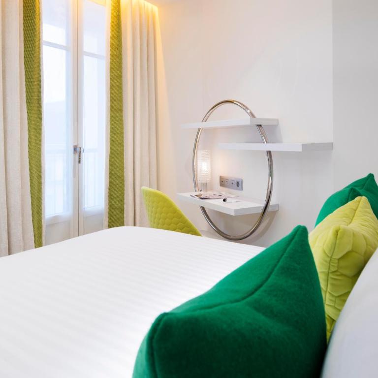 Hôtel Dress Code - Chambre Standard - 8