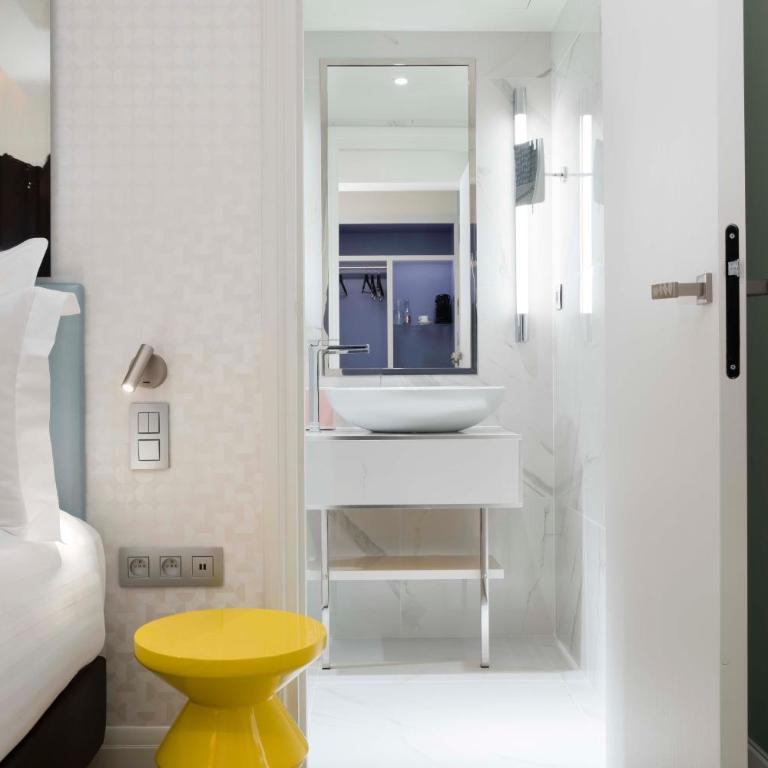 Hôtel Dress Code - Chambre Standard - 11