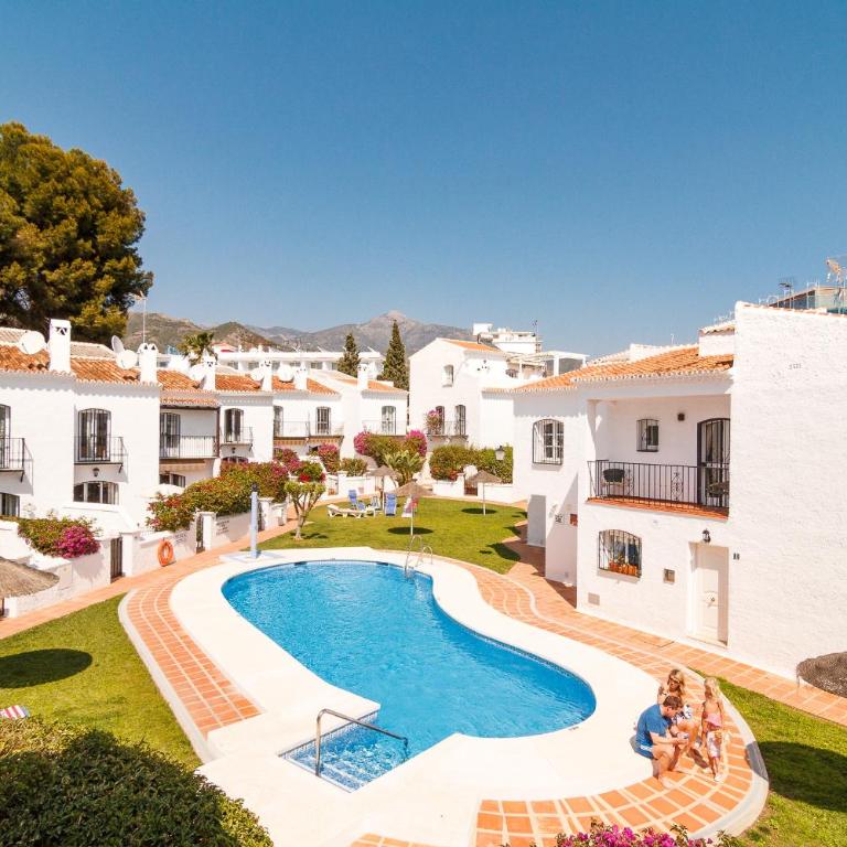 Los Pinos 25 Villas Casasol - Casa Vacacional de 3 dormitorios - 13