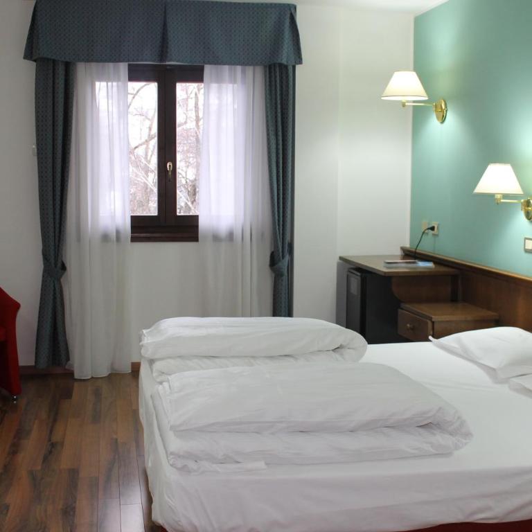 Hotel Baita Clementi - Camera Classic Matrimoniale/Doppia con Letti Singoli - 6