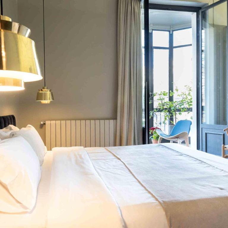 BUHO Boutique Rooms - Triple Room with Balcony - 2