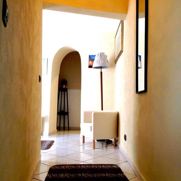 La finestra sul Castello - Three-Bedroom House - 11