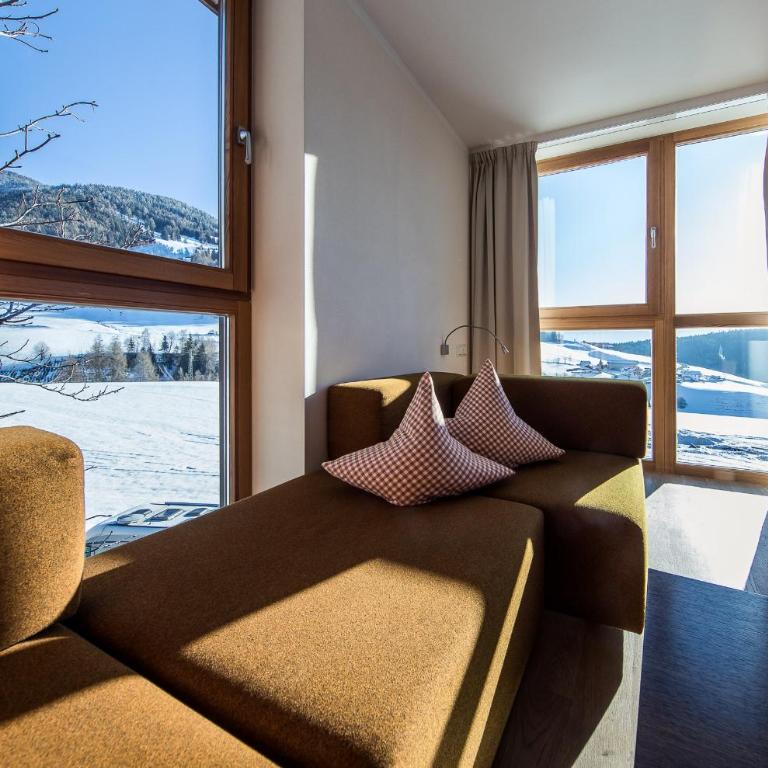 Dolomitenblick alps boutique hotel - Habitación Doble Superior con balcón y vistas a la montaña - 2