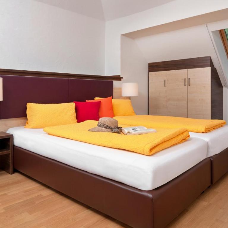Wellness Landhaus Parth - Apartment mit 2 Schlafzimmern und Seeblick - 9
