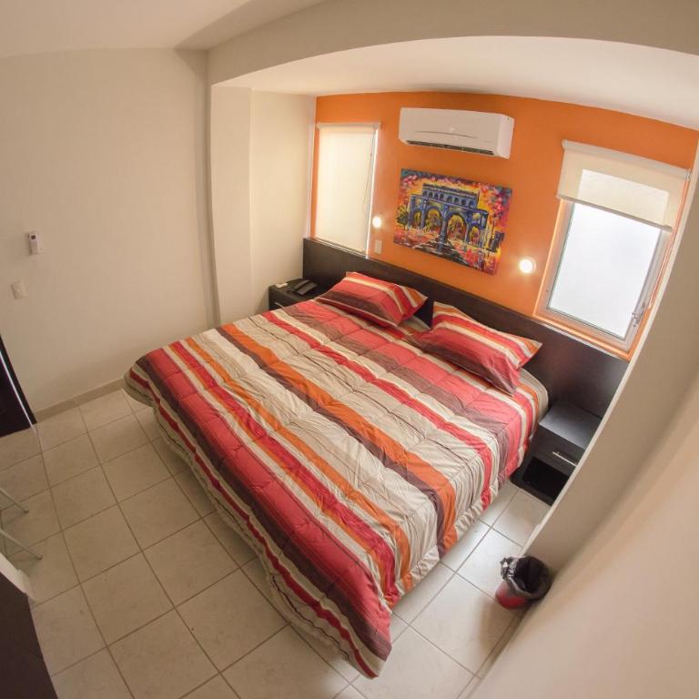 Hotel Belisario INN - Deluxe King Room - 6
