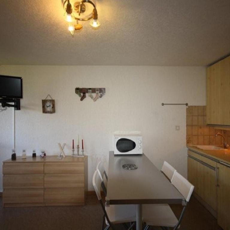 Agréable studio cabine à ST LARY SOULAN - 5 couchages - Appartement avec Balcon - 11