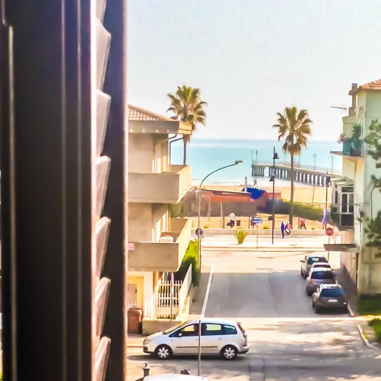 B&B Borgo la Marina - Double Room with Balcony and Sea View - 1