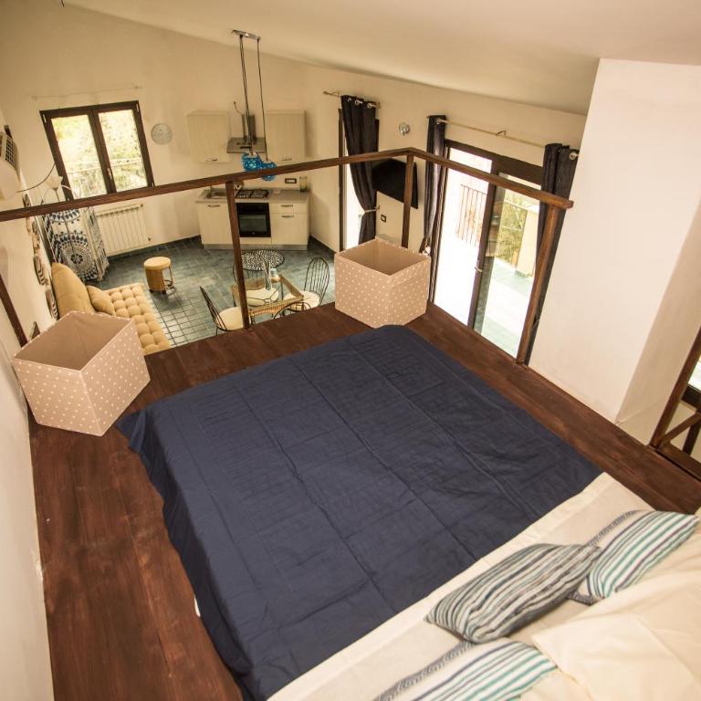 Casa Stone Milazzo B&B - Monolocale su 2 Livelli - 9