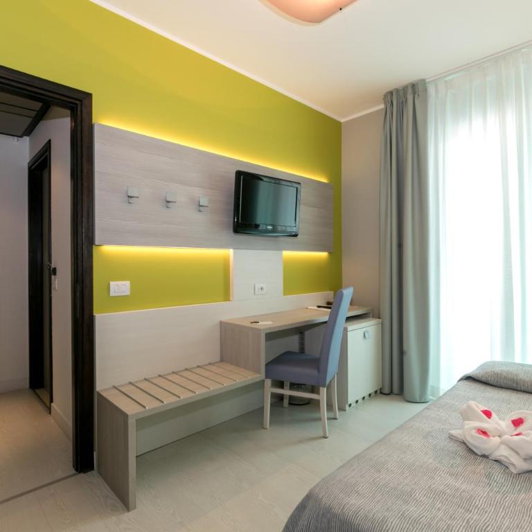 Hotel Europa - Camera Singola Comfort con Pacchetto Spiaggia - 2