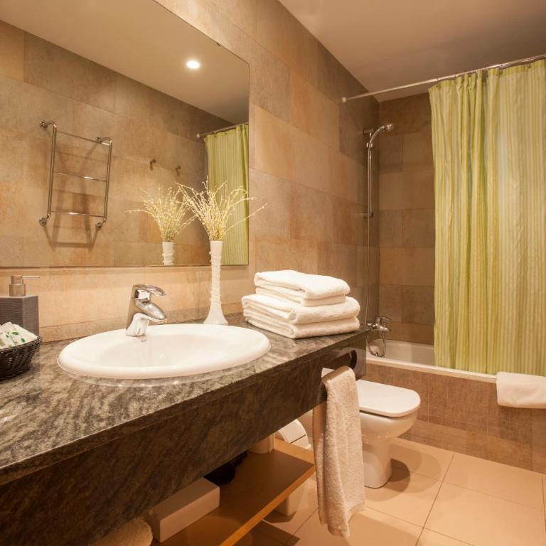 Rosselló Apartment - Apartamento de 3 dormitorios con balcón - 11