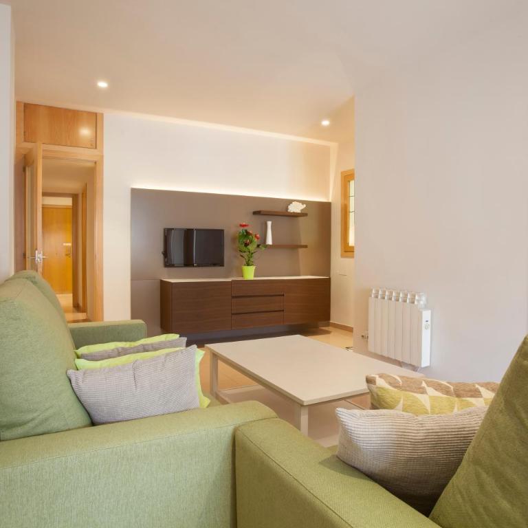 Rosselló Apartment - Apartamento de 3 dormitorios con balcón - 2