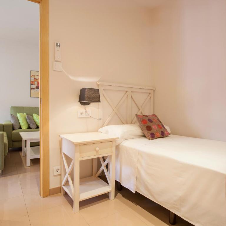 Rosselló Apartment - Apartamento de 3 dormitorios con balcón - 10
