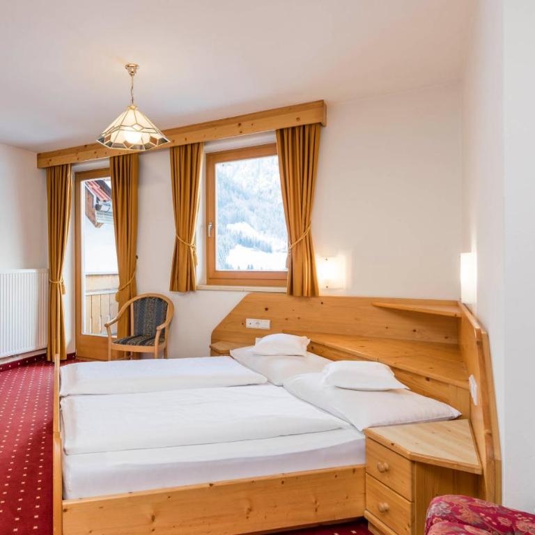 B&B Hotel Alpenrose Rooms & Apartments - Superior Doppelzimmer mit Balkon - 3