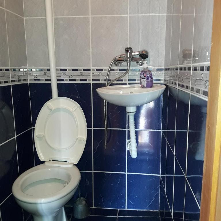 House Stijepovic - Four-Bedroom House - 28