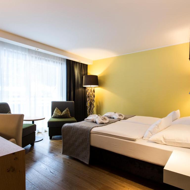 Hotel Ritzlerhof - Panorama und Spa - Superior Doppelzimmer - Kreuzjochspitze - 4