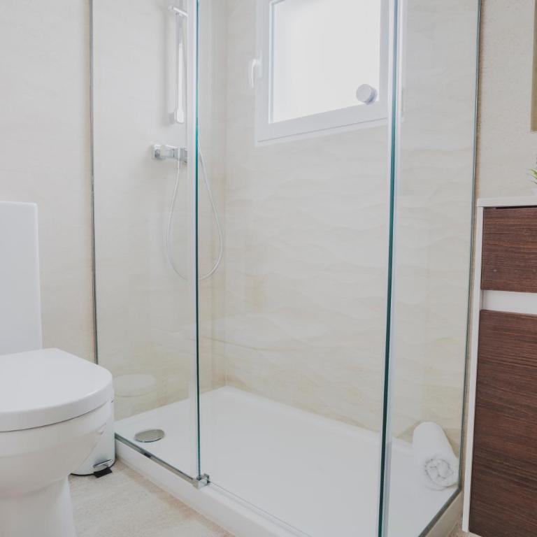 HQ Rooms Apartments San Vicente - 3 Bedroom Penthouse Apartment - 28